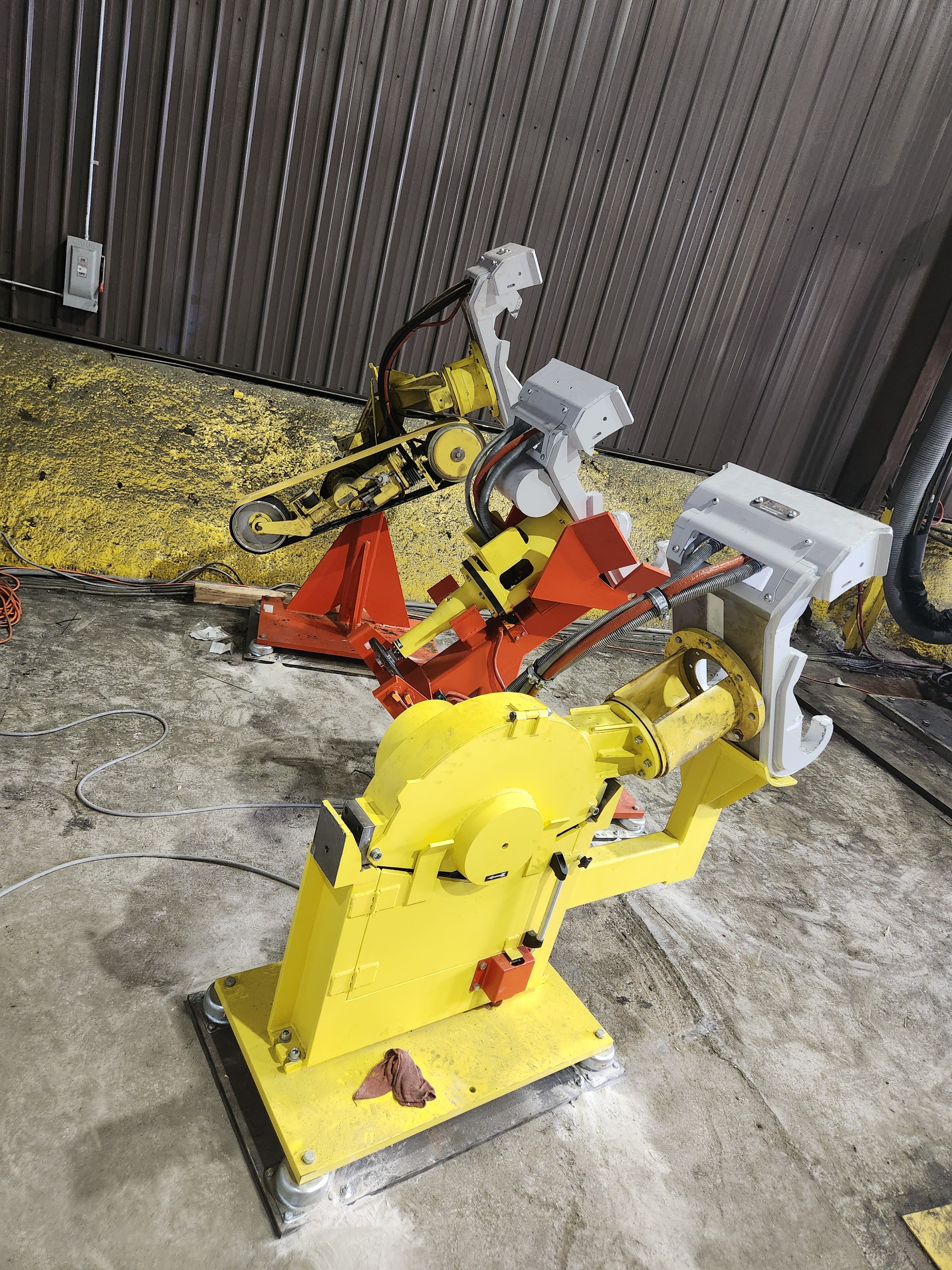 ANDROMAT® Quick Change System — grinding manipulator assembly